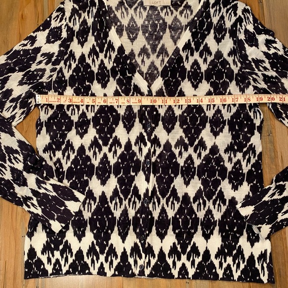 Ann Taylor LOFT Navy & White Diamond Print Lightweight Cardigan Sweater Size L - Picture 2 of 8